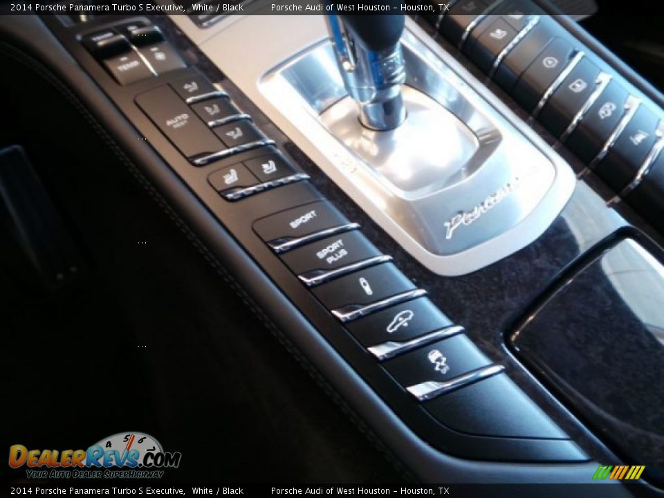 2014 Porsche Panamera Turbo S Executive White / Black Photo #15