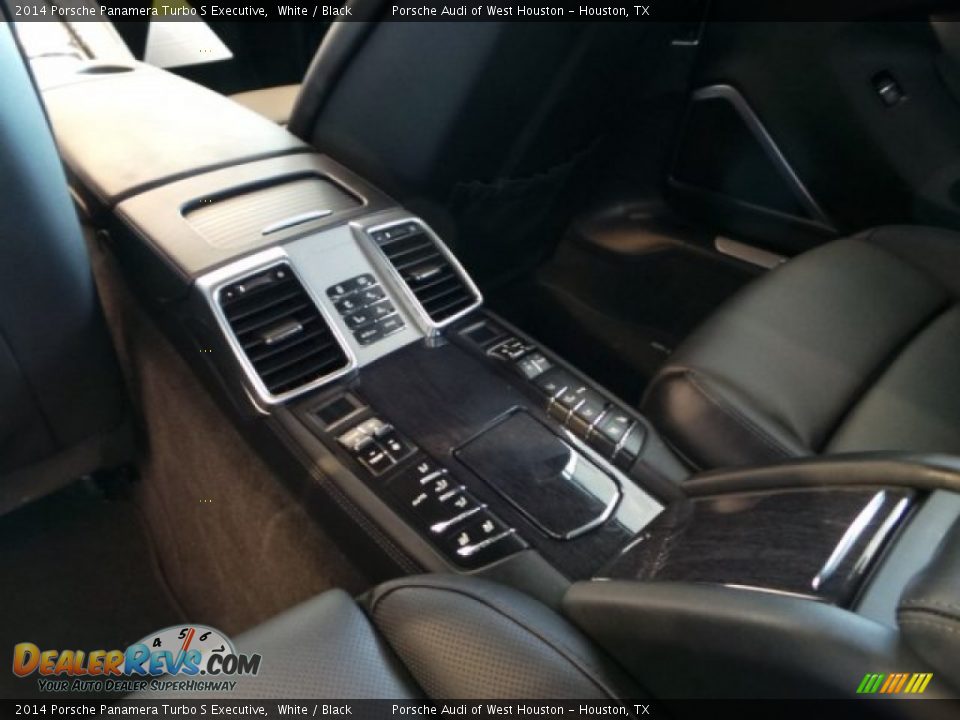 2014 Porsche Panamera Turbo S Executive White / Black Photo #22