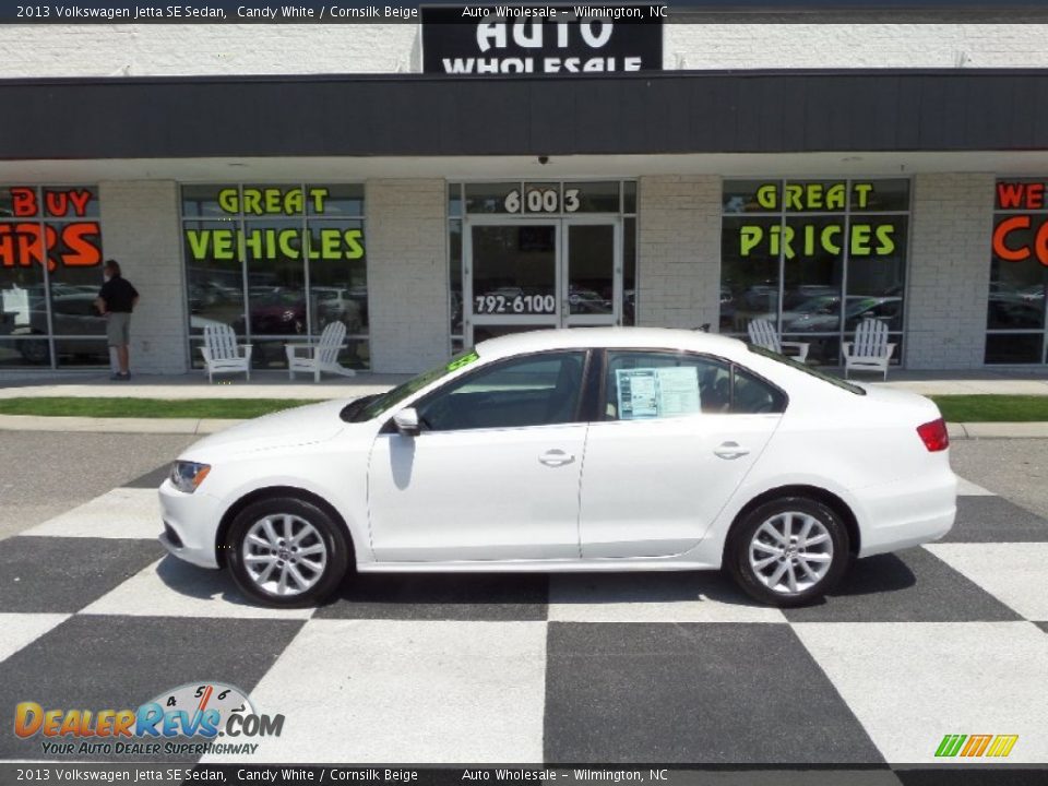 2013 Volkswagen Jetta SE Sedan Candy White / Cornsilk Beige Photo #1