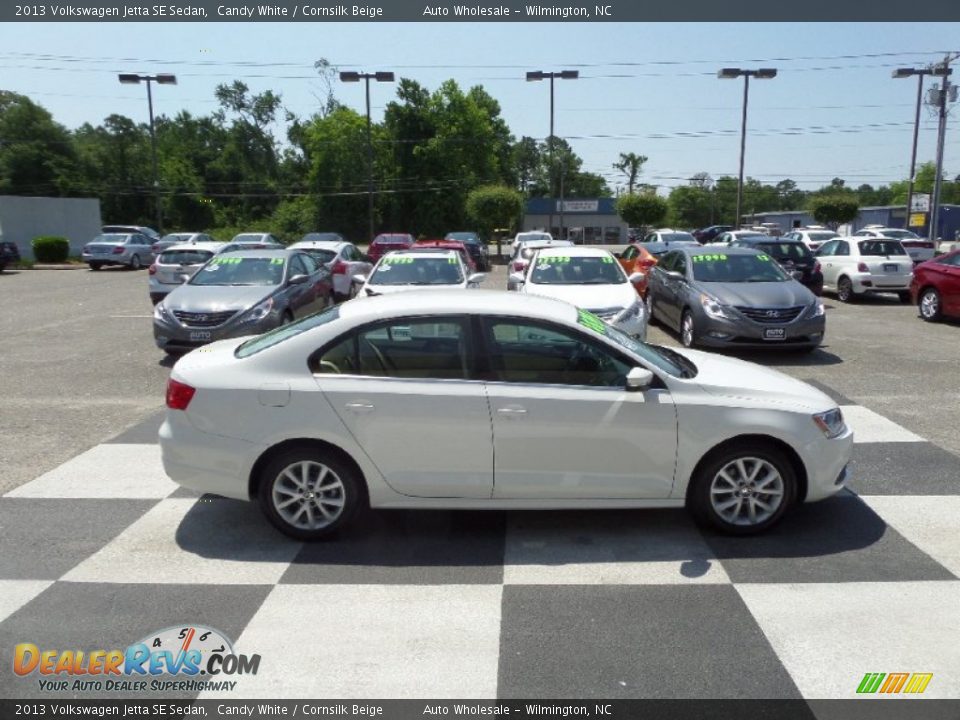 2013 Volkswagen Jetta SE Sedan Candy White / Cornsilk Beige Photo #3