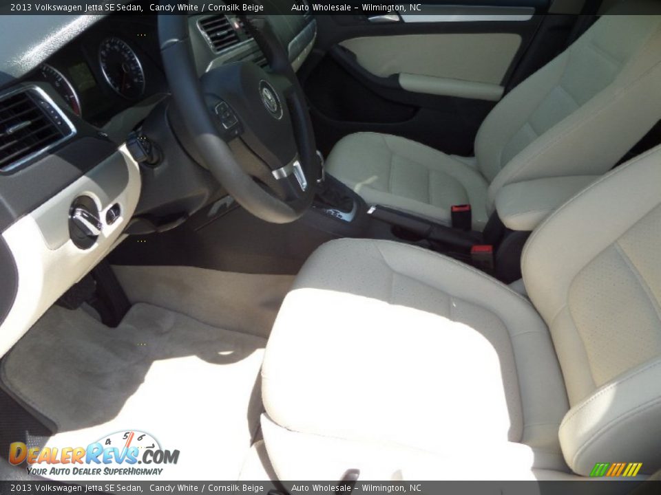 2013 Volkswagen Jetta SE Sedan Candy White / Cornsilk Beige Photo #11