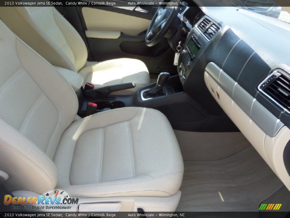 2013 Volkswagen Jetta SE Sedan Candy White / Cornsilk Beige Photo #13