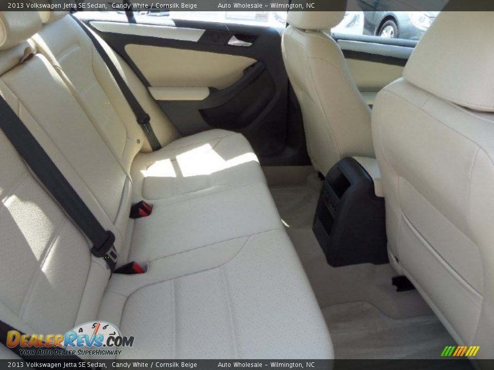 2013 Volkswagen Jetta SE Sedan Candy White / Cornsilk Beige Photo #14