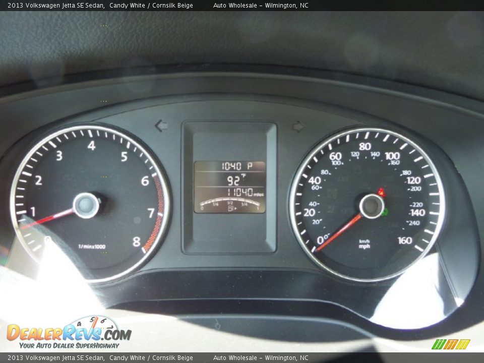 2013 Volkswagen Jetta SE Sedan Candy White / Cornsilk Beige Photo #16