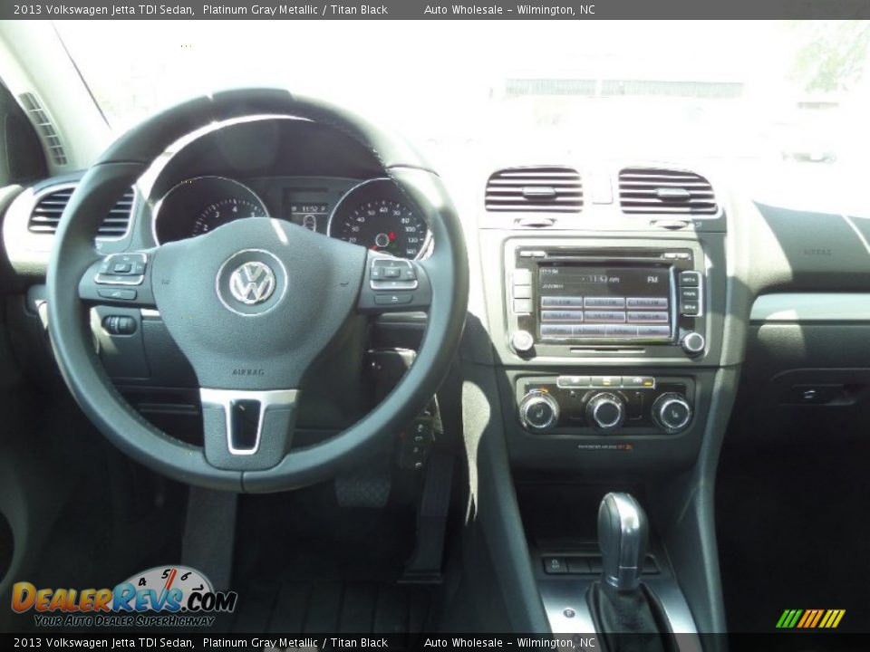 2013 Volkswagen Jetta TDI Sedan Platinum Gray Metallic / Titan Black Photo #15