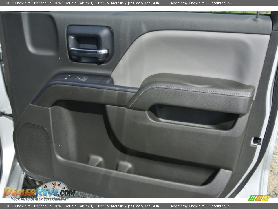 2014 Chevrolet Silverado 1500 WT Double Cab 4x4 Silver Ice Metallic / Jet Black/Dark Ash Photo #16