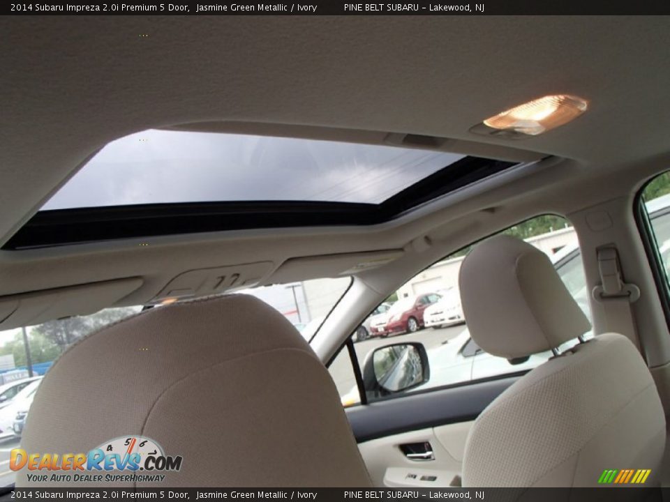 2014 Subaru Impreza 2.0i Premium 5 Door Jasmine Green Metallic / Ivory Photo #5
