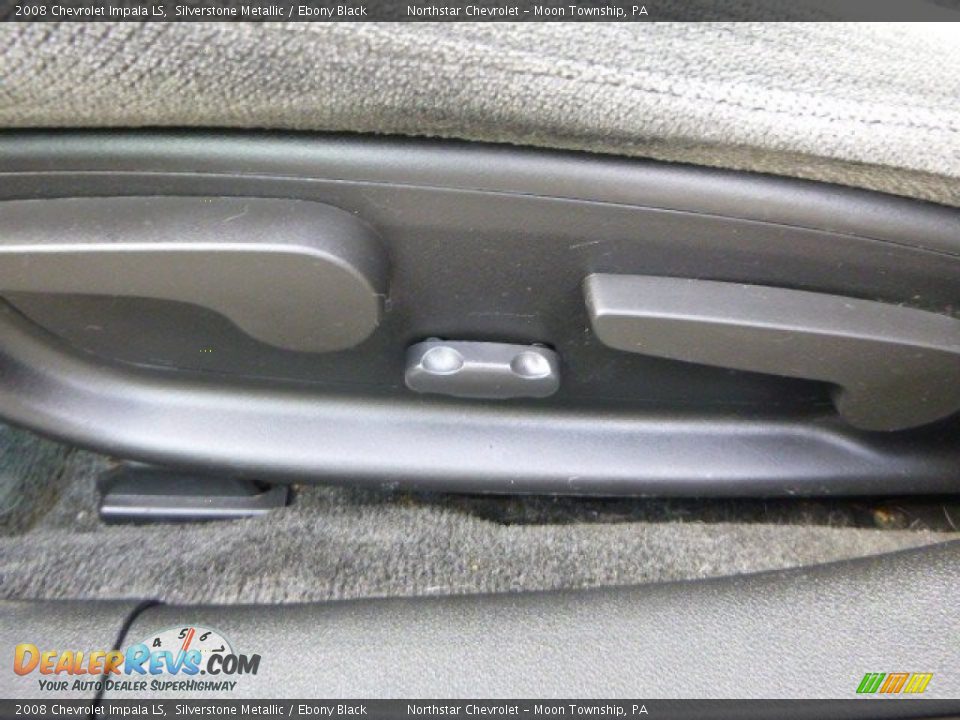 2008 Chevrolet Impala LS Silverstone Metallic / Ebony Black Photo #12