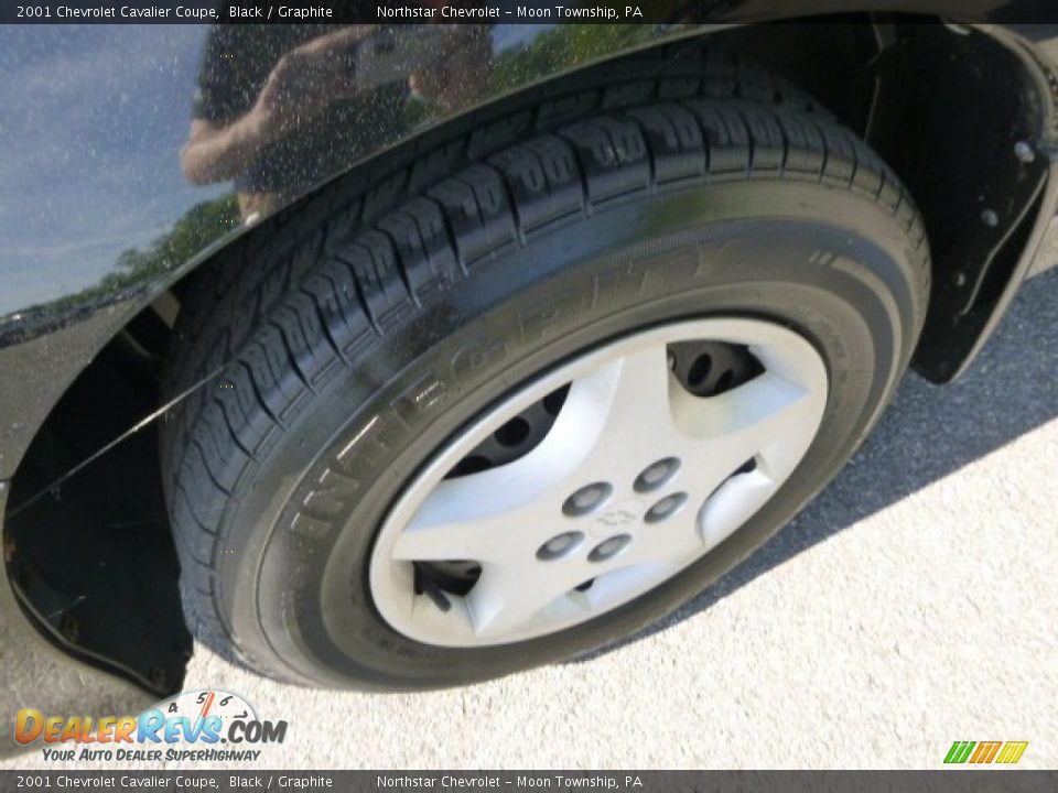 2001 Chevrolet Cavalier Coupe Black / Graphite Photo #6