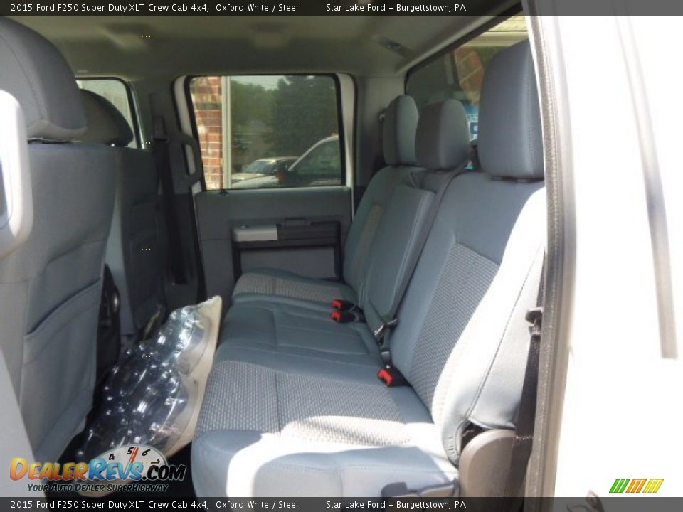 2015 Ford F250 Super Duty XLT Crew Cab 4x4 Oxford White / Steel Photo #10