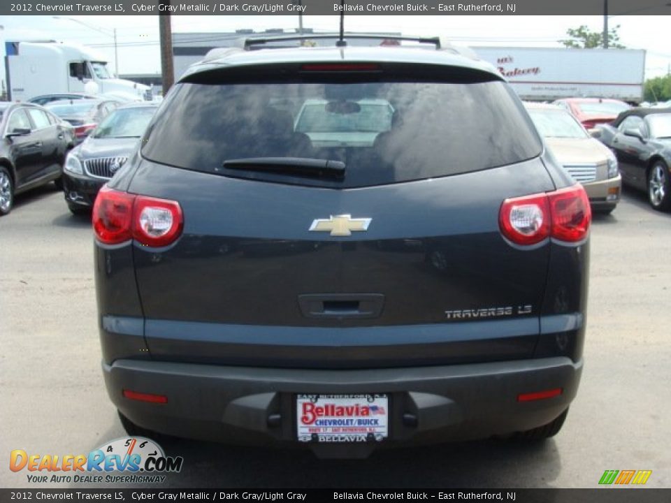 2012 Chevrolet Traverse LS Cyber Gray Metallic / Dark Gray/Light Gray Photo #5