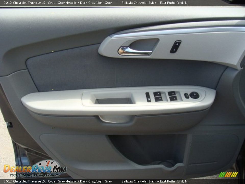 2012 Chevrolet Traverse LS Cyber Gray Metallic / Dark Gray/Light Gray Photo #6