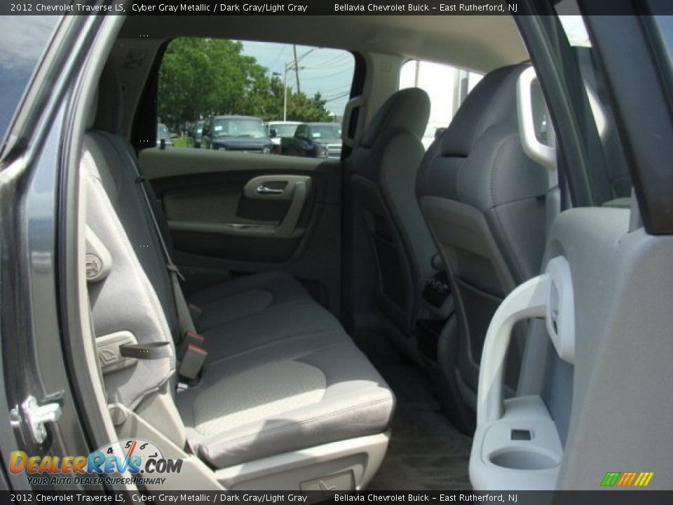 2012 Chevrolet Traverse LS Cyber Gray Metallic / Dark Gray/Light Gray Photo #12