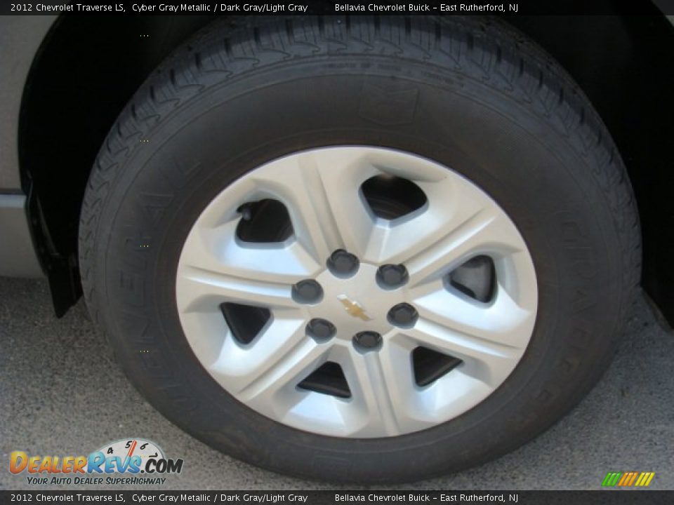2012 Chevrolet Traverse LS Cyber Gray Metallic / Dark Gray/Light Gray Photo #14
