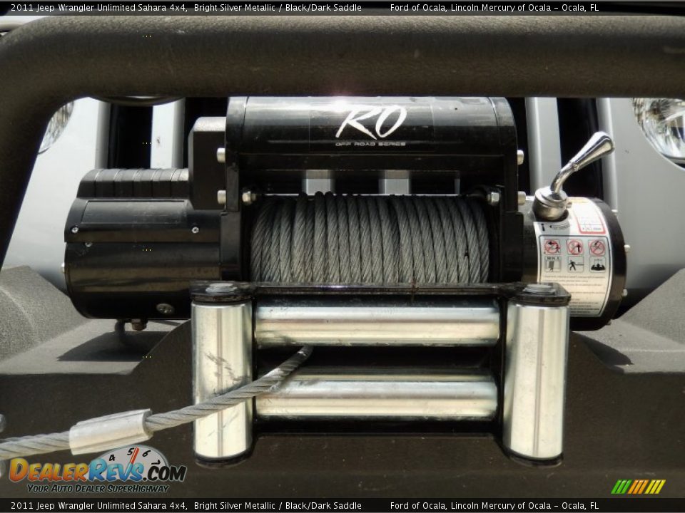 2011 Jeep Wrangler Unlimited Sahara 4x4 Bright Silver Metallic / Black/Dark Saddle Photo #11