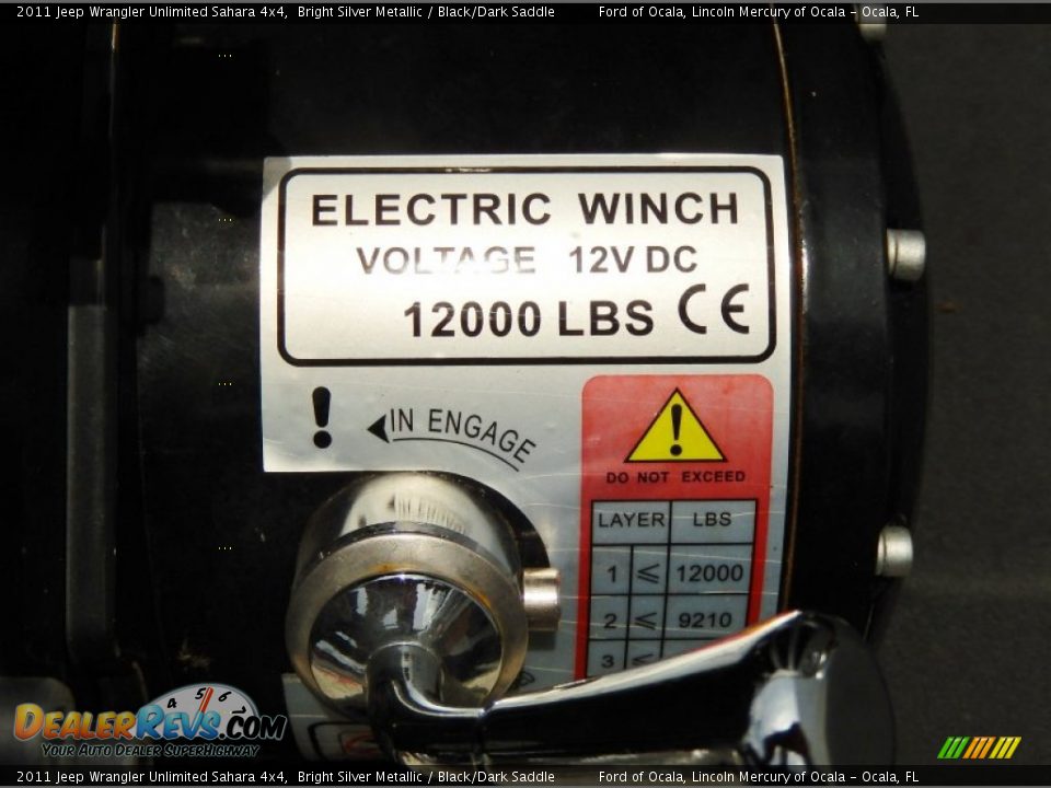 2011 Jeep Wrangler Unlimited Sahara 4x4 Bright Silver Metallic / Black/Dark Saddle Photo #12