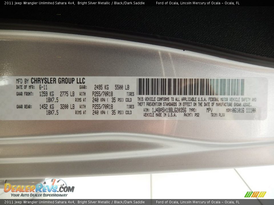 2011 Jeep Wrangler Unlimited Sahara 4x4 Bright Silver Metallic / Black/Dark Saddle Photo #34