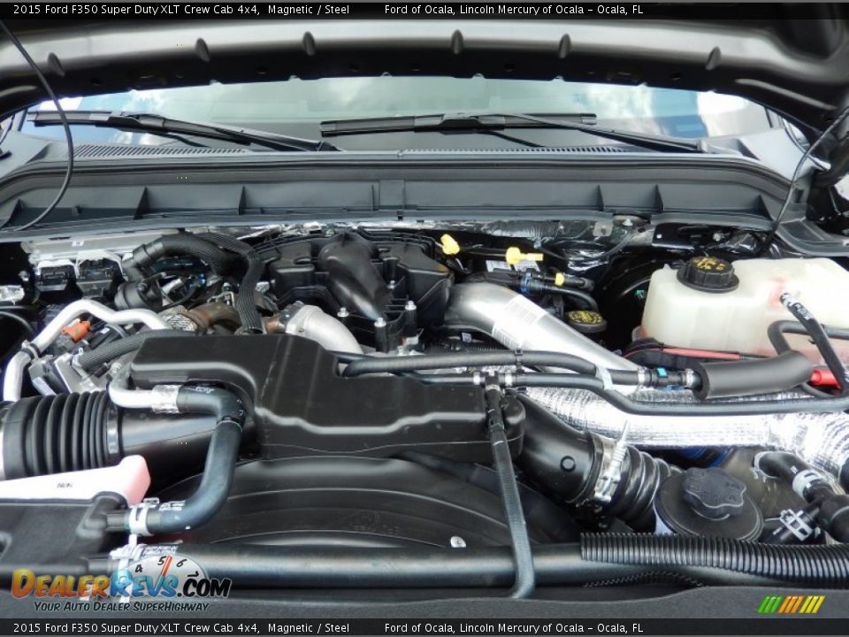 2015 Ford F350 Super Duty XLT Crew Cab 4x4 6.7 Liter OHV 32-Valve B20 Power Stroke Turbo-Diesel V8 Engine Photo #11