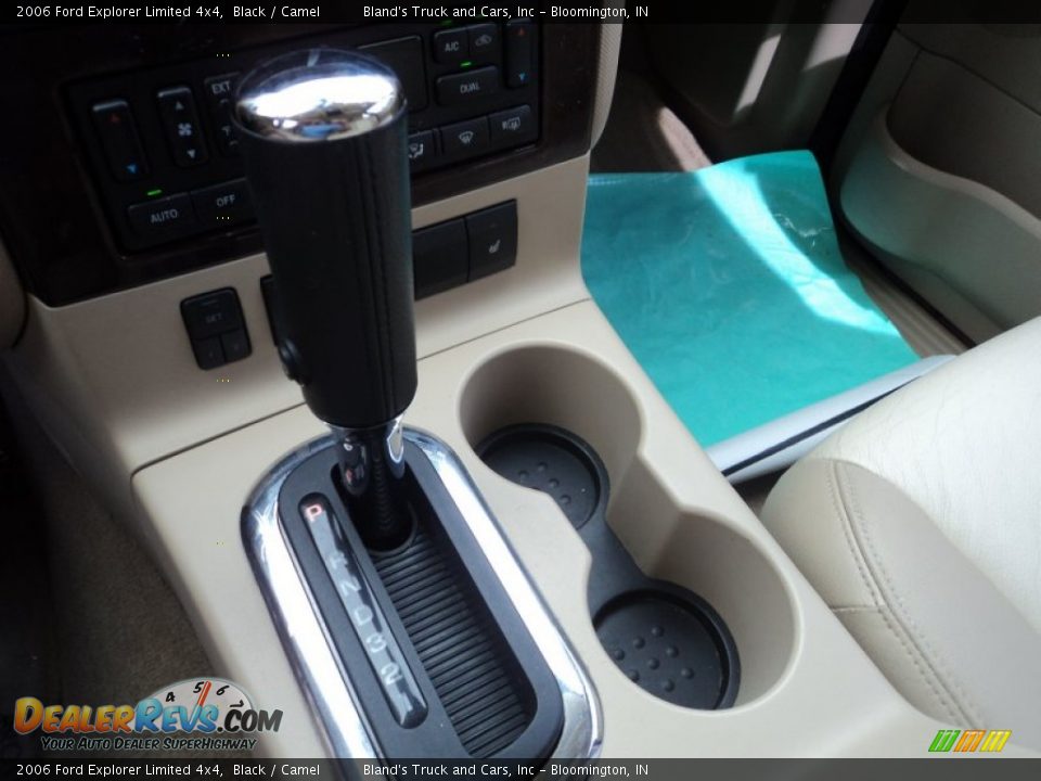 2006 Ford Explorer Limited 4x4 Black / Camel Photo #19