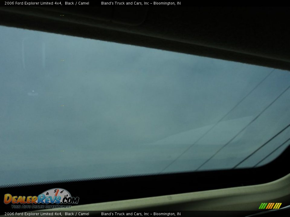 2006 Ford Explorer Limited 4x4 Black / Camel Photo #21