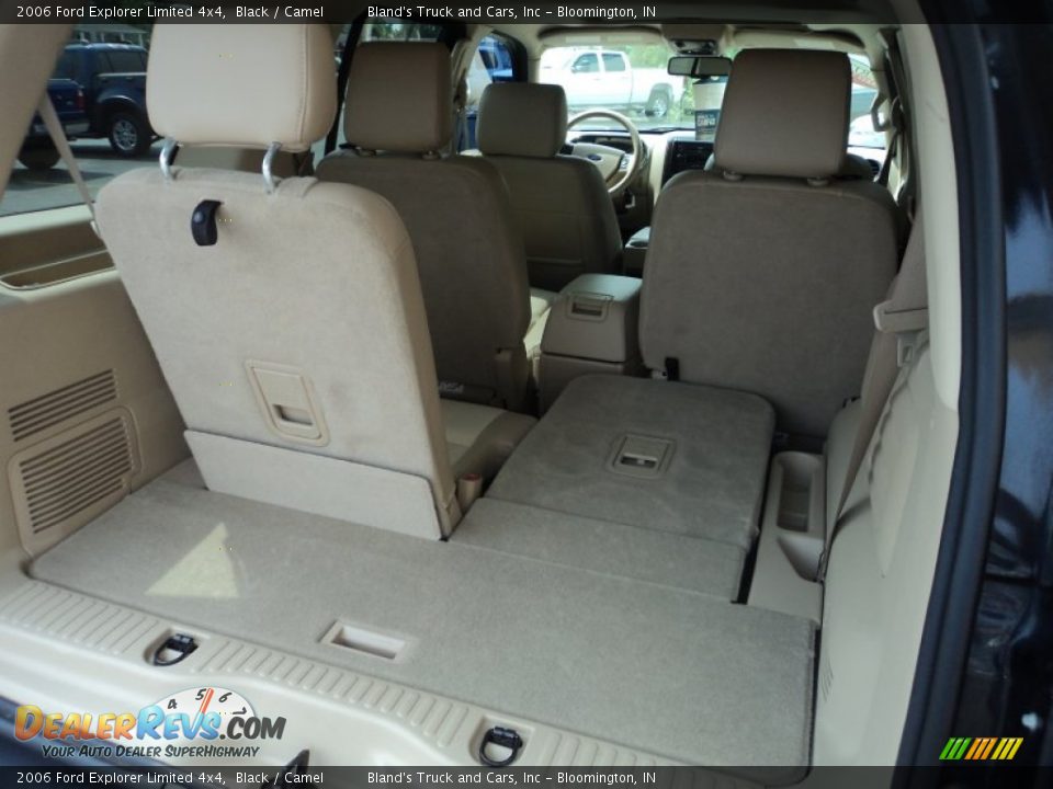 2006 Ford Explorer Limited 4x4 Black / Camel Photo #23