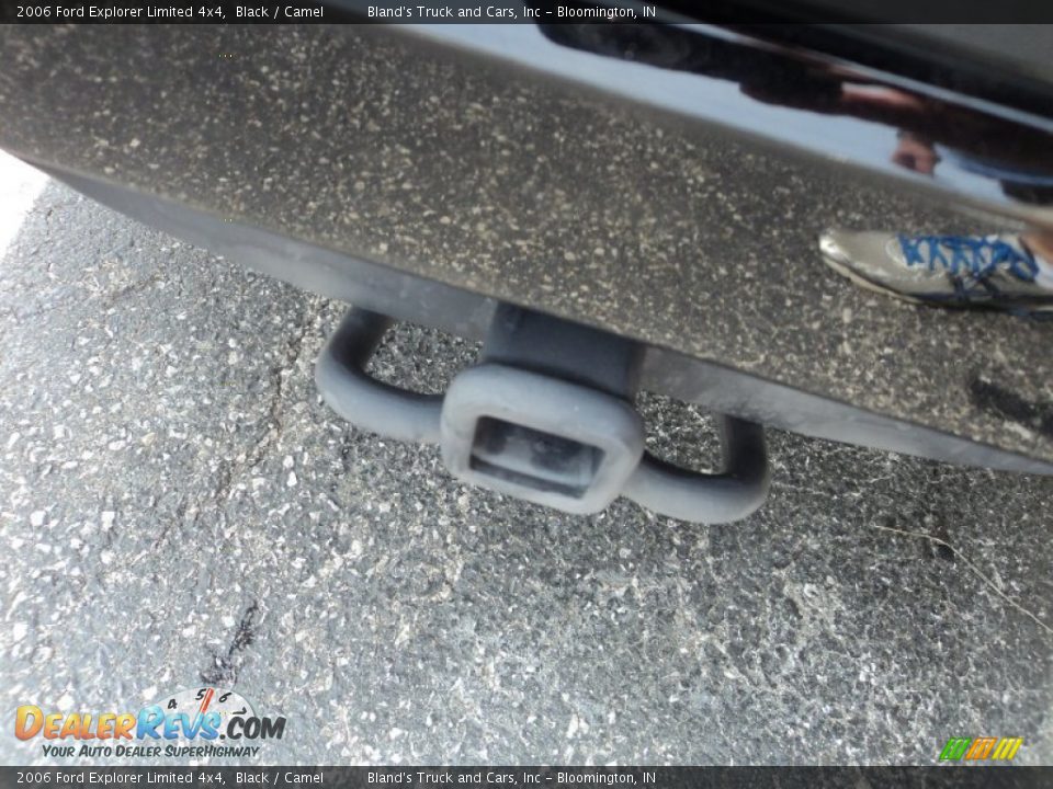 2006 Ford Explorer Limited 4x4 Black / Camel Photo #28