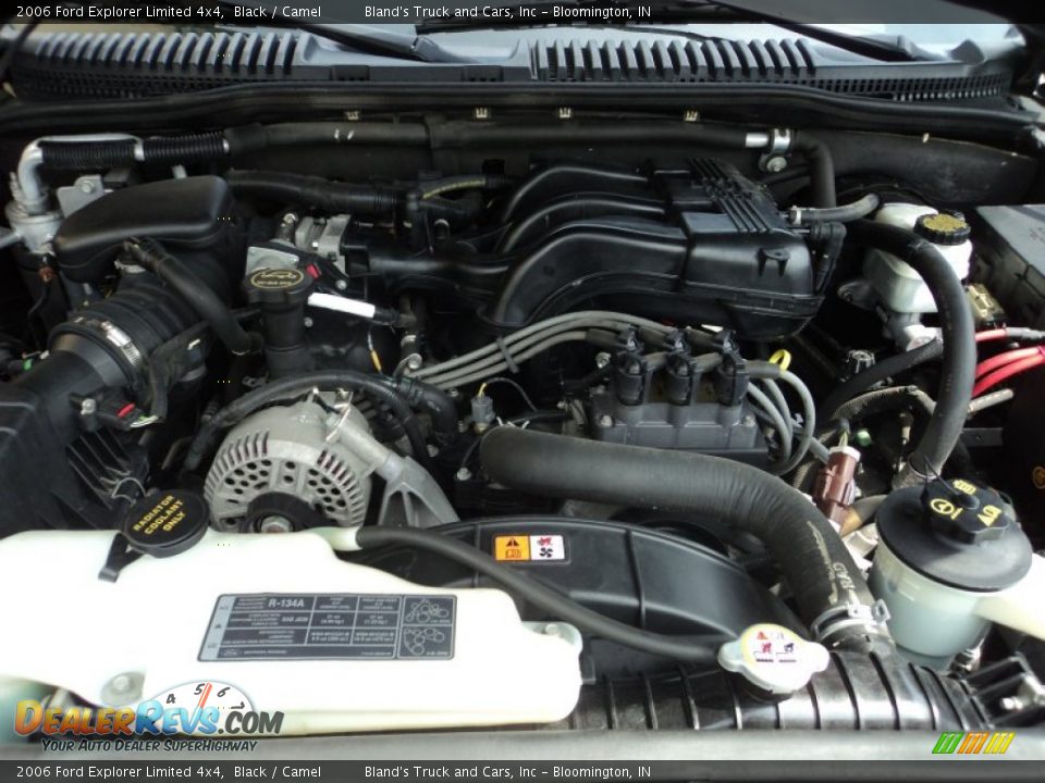 2006 Ford Explorer Limited 4x4 Black / Camel Photo #30