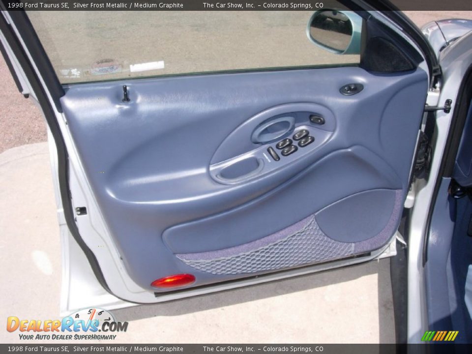 1998 Ford Taurus SE Silver Frost Metallic / Medium Graphite Photo #20