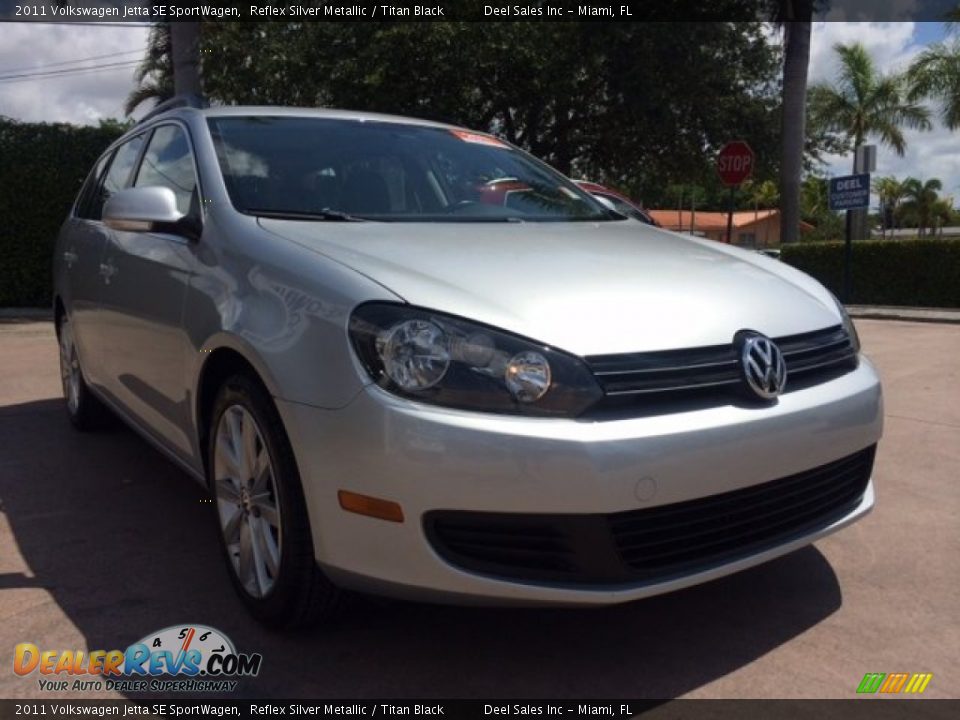 2011 Volkswagen Jetta SE SportWagen Reflex Silver Metallic / Titan Black Photo #7