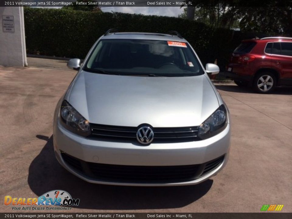 2011 Volkswagen Jetta SE SportWagen Reflex Silver Metallic / Titan Black Photo #8