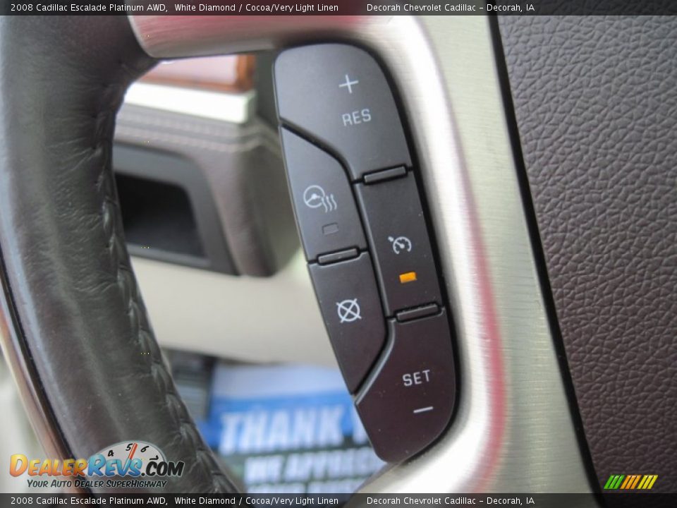 2008 Cadillac Escalade Platinum AWD White Diamond / Cocoa/Very Light Linen Photo #18