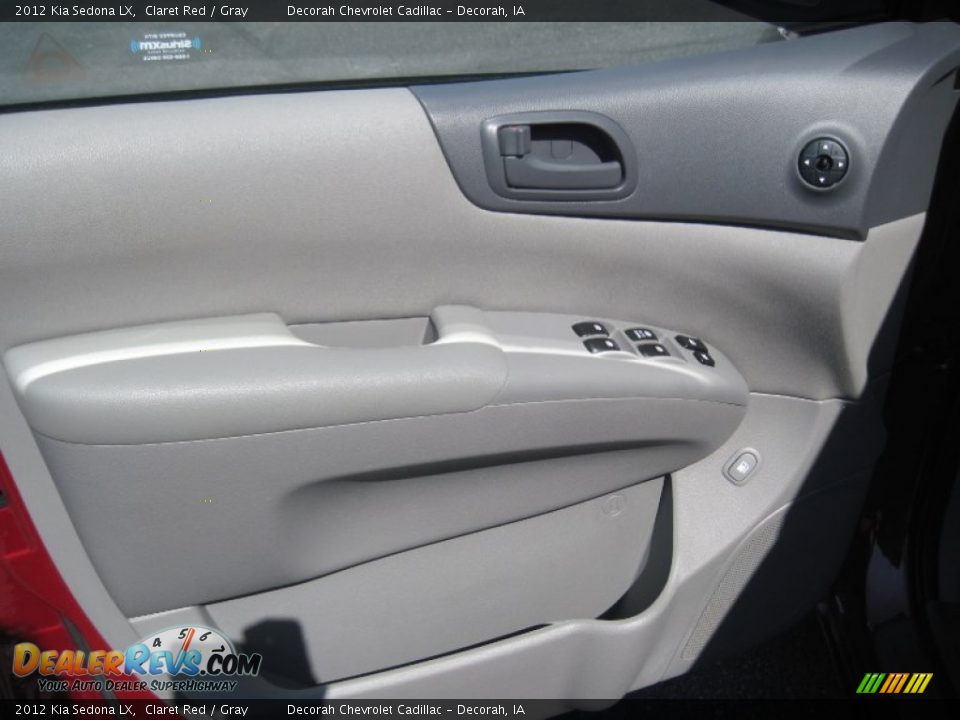 2012 Kia Sedona LX Claret Red / Gray Photo #11