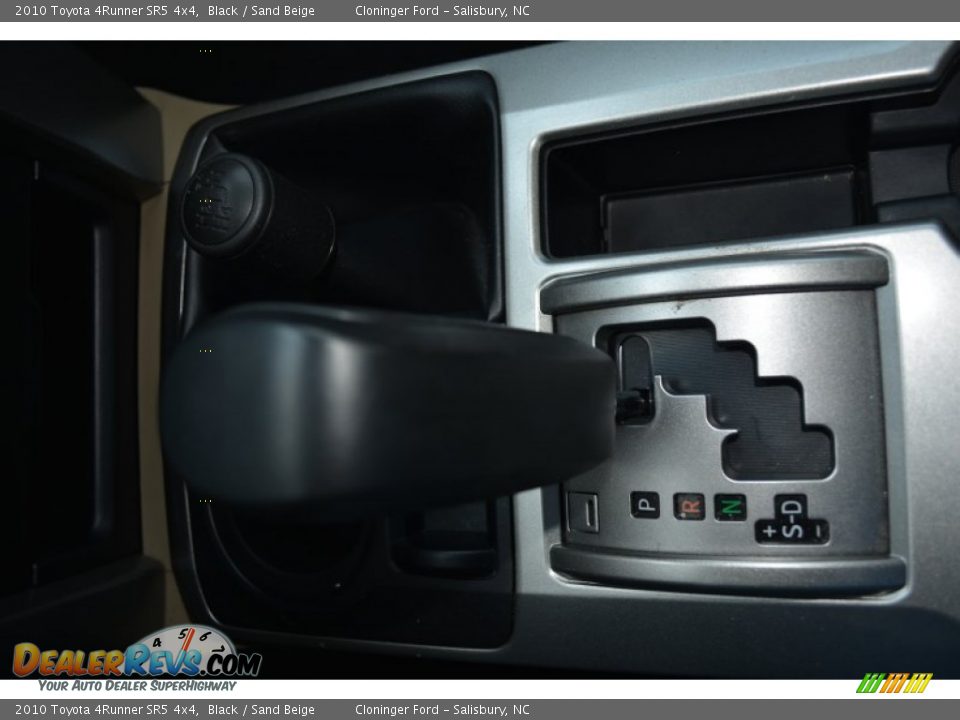 2010 Toyota 4Runner SR5 4x4 Black / Sand Beige Photo #24