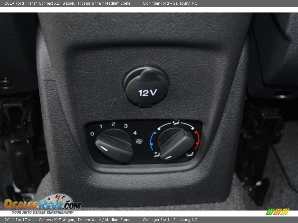 Controls of 2014 Ford Transit Connect XLT Wagon Photo #12