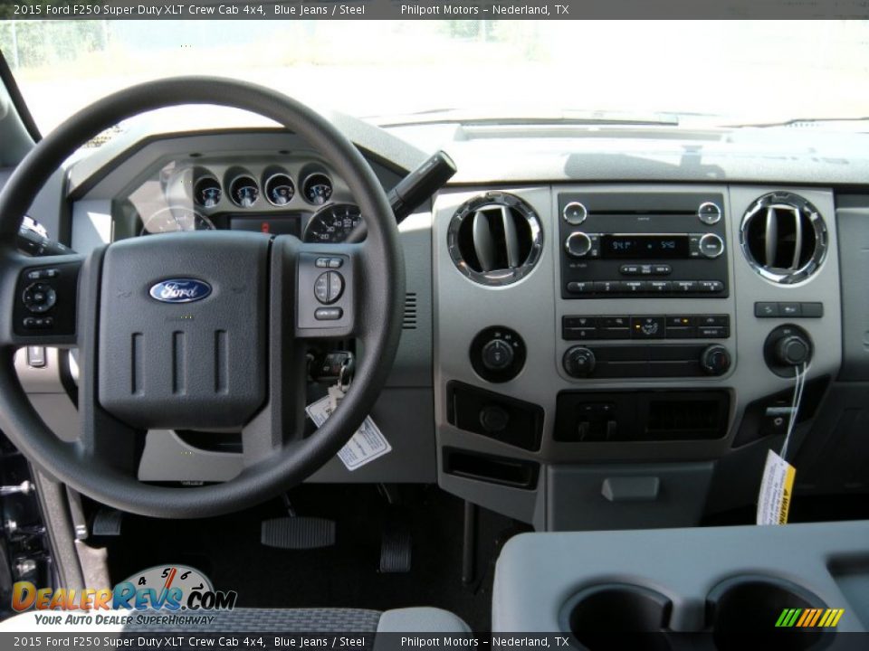 2015 Ford F250 Super Duty XLT Crew Cab 4x4 Blue Jeans / Steel Photo #28