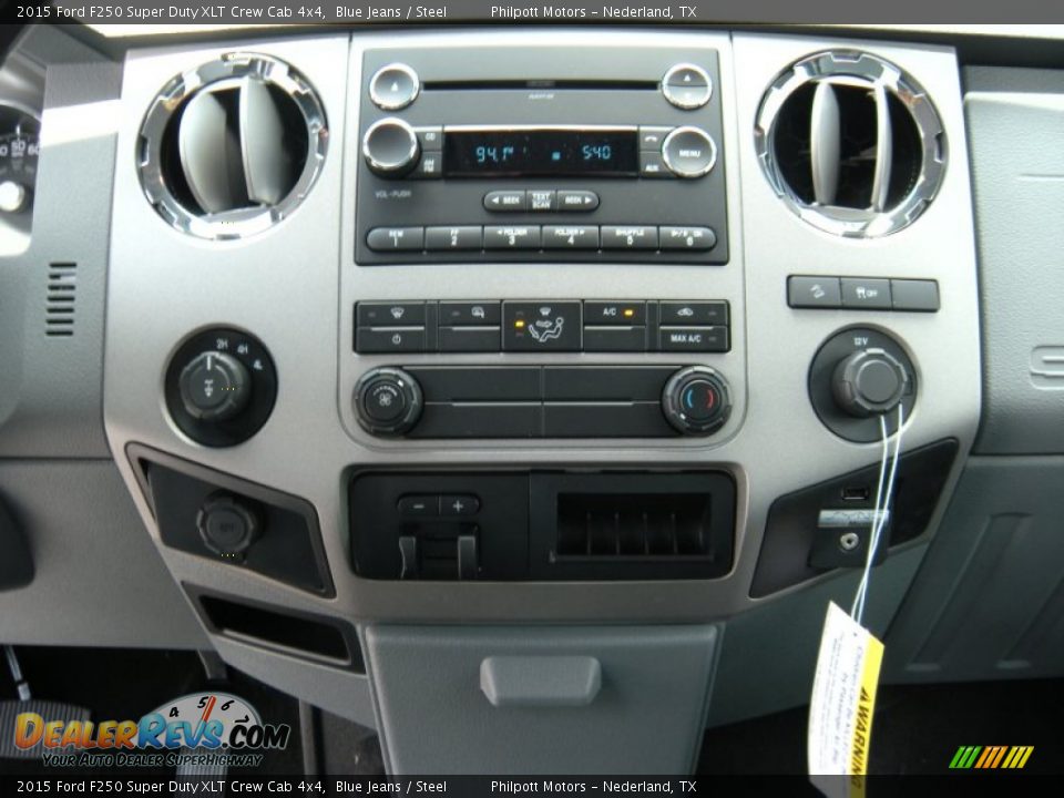 2015 Ford F250 Super Duty XLT Crew Cab 4x4 Blue Jeans / Steel Photo #29