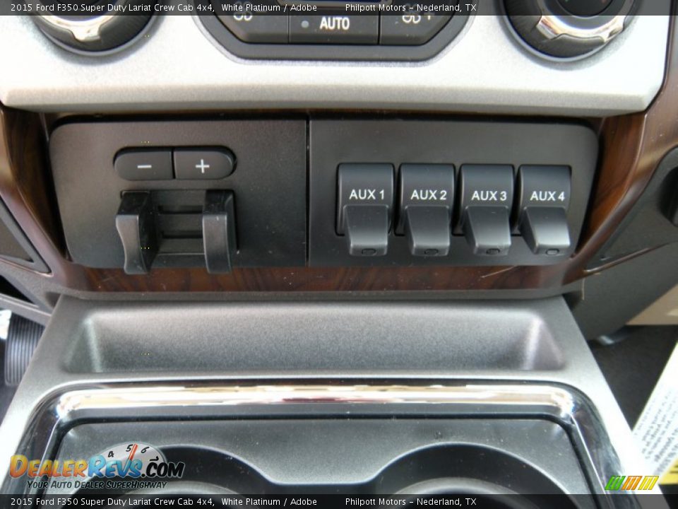 Controls of 2015 Ford F350 Super Duty Lariat Crew Cab 4x4 Photo #34