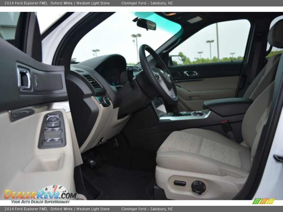 2014 Ford Explorer FWD Oxford White / Medium Light Stone Photo #6