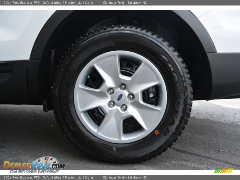 2014 Ford Explorer FWD Oxford White / Medium Light Stone Photo #10