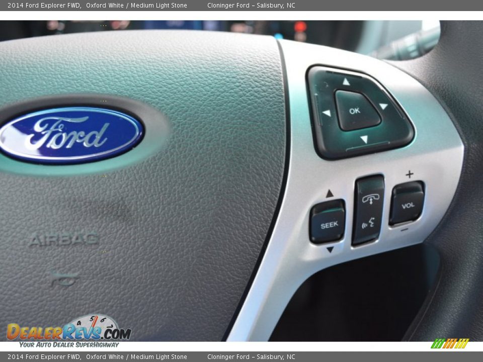 2014 Ford Explorer FWD Oxford White / Medium Light Stone Photo #21