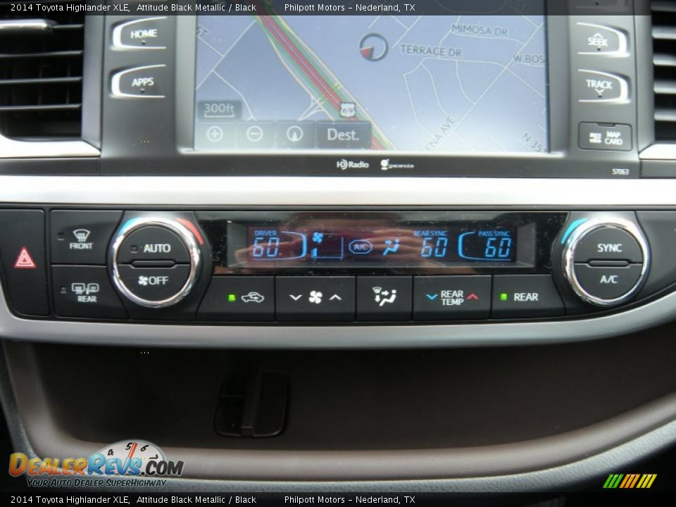 2014 Toyota Highlander XLE Attitude Black Metallic / Black Photo #32