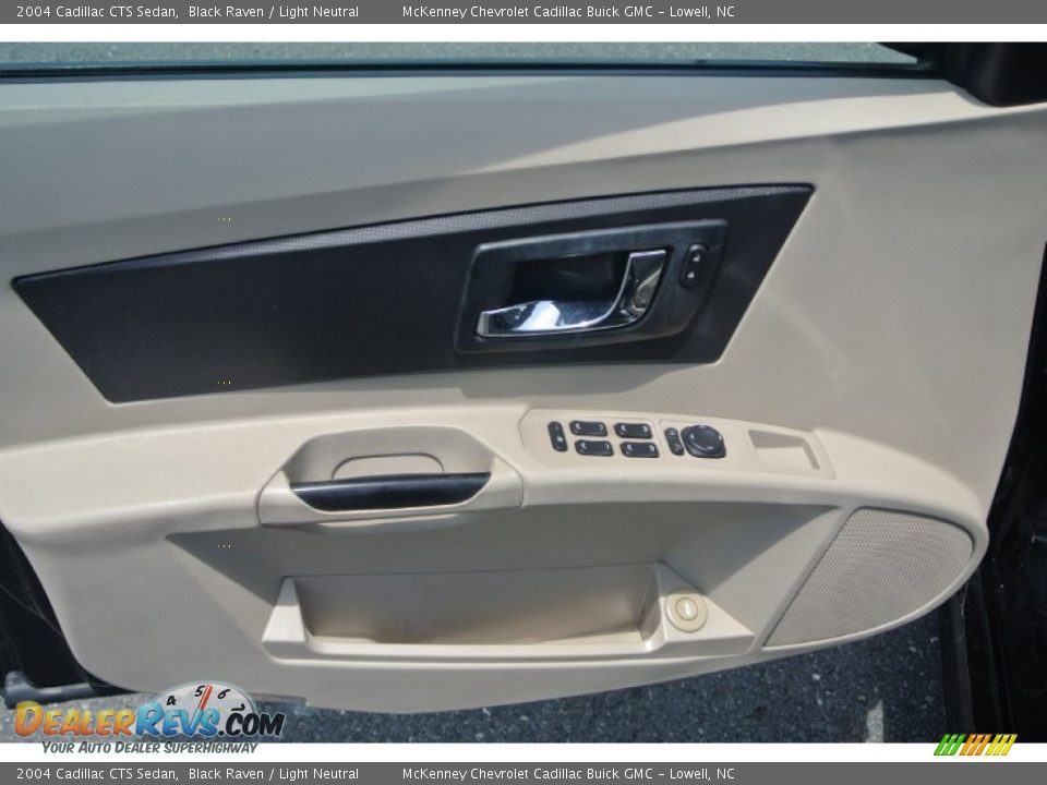 2004 Cadillac CTS Sedan Black Raven / Light Neutral Photo #9