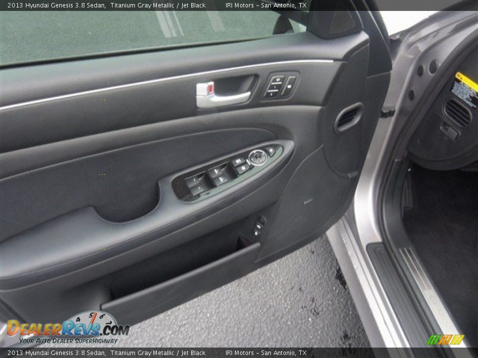 2013 Hyundai Genesis 3.8 Sedan Titanium Gray Metallic / Jet Black Photo #5