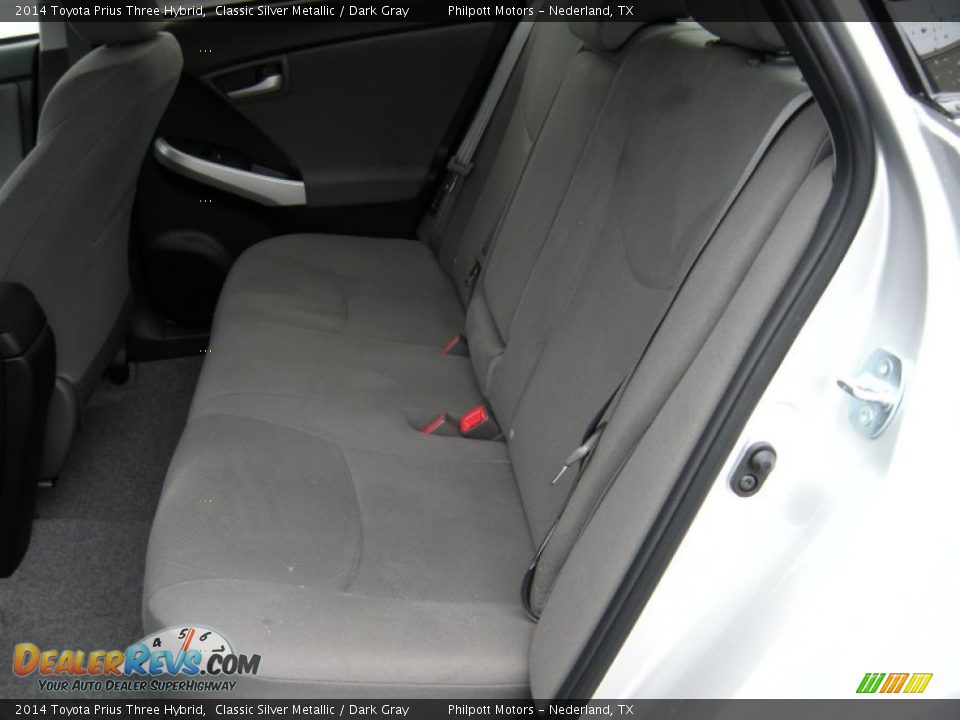 2014 Toyota Prius Three Hybrid Classic Silver Metallic / Dark Gray Photo #21