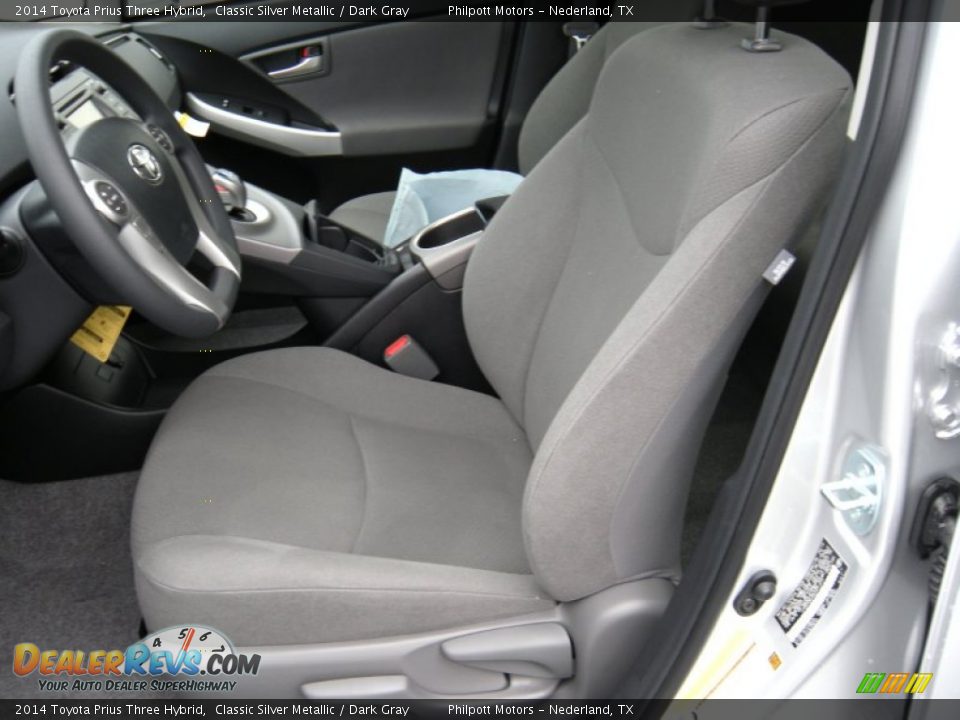 2014 Toyota Prius Three Hybrid Classic Silver Metallic / Dark Gray Photo #24