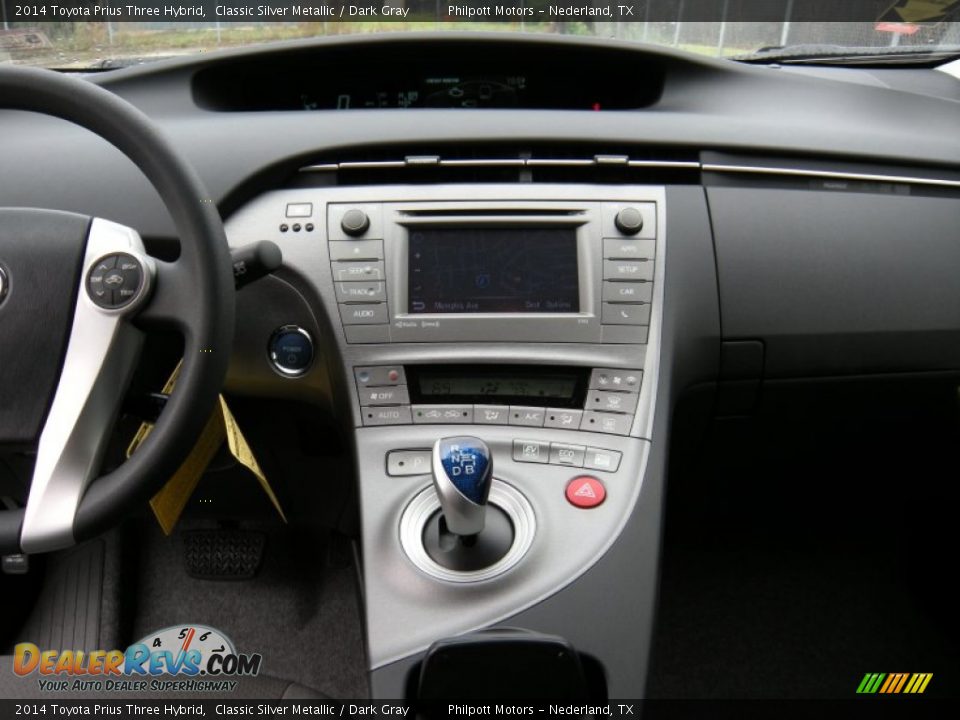 2014 Toyota Prius Three Hybrid Classic Silver Metallic / Dark Gray Photo #27