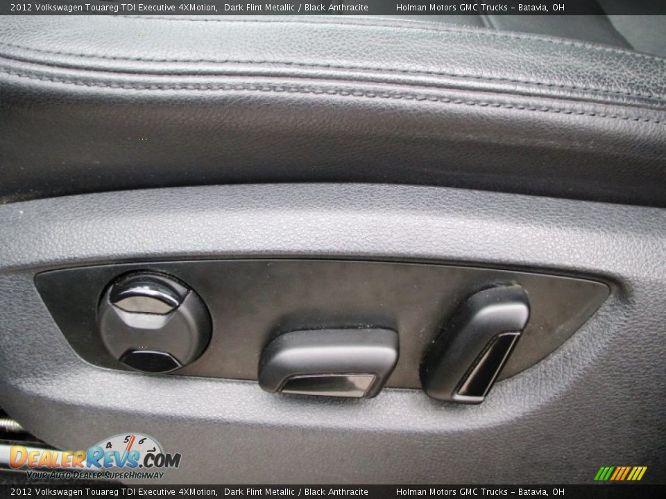 2012 Volkswagen Touareg TDI Executive 4XMotion Dark Flint Metallic / Black Anthracite Photo #6