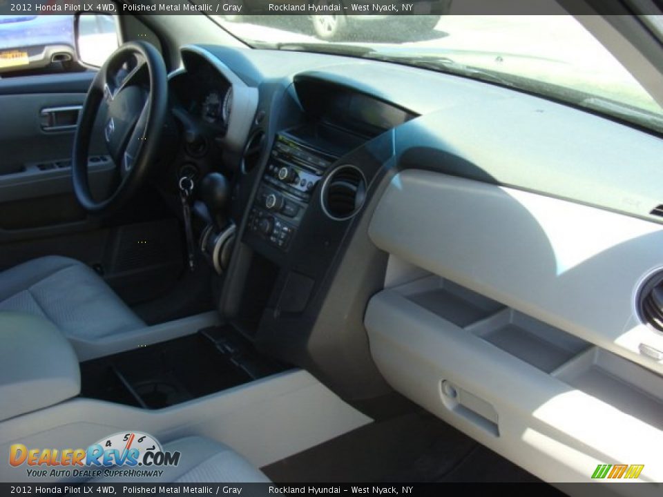 2012 Honda Pilot LX 4WD Polished Metal Metallic / Gray Photo #24
