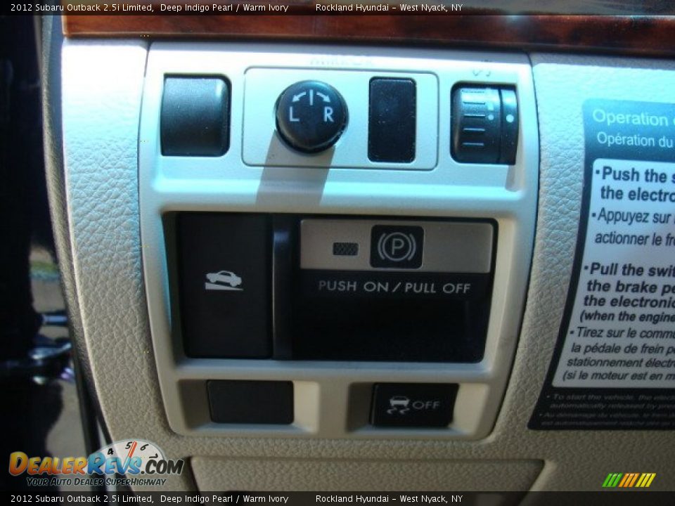 2012 Subaru Outback 2.5i Limited Deep Indigo Pearl / Warm Ivory Photo #13