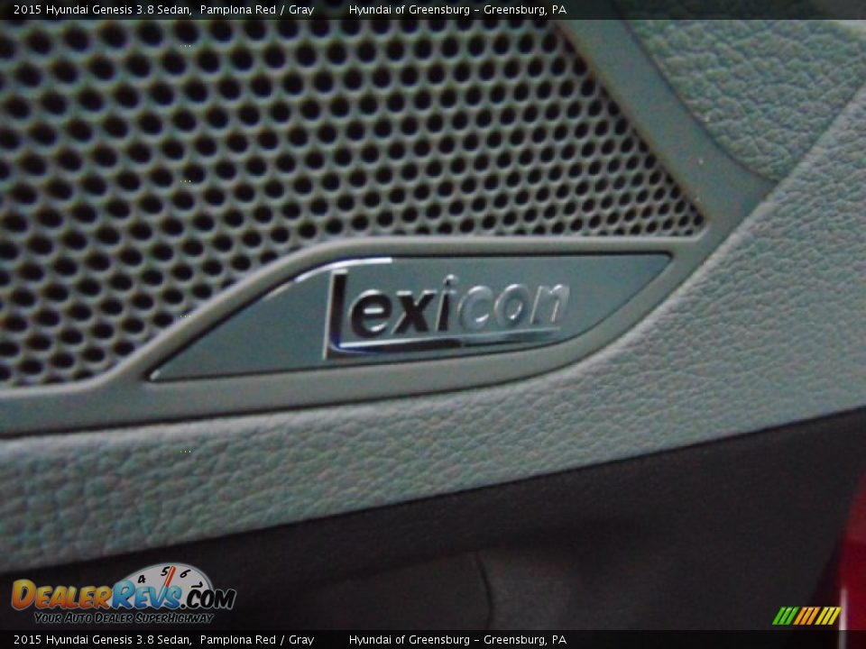 2015 Hyundai Genesis 3.8 Sedan Pamplona Red / Gray Photo #9